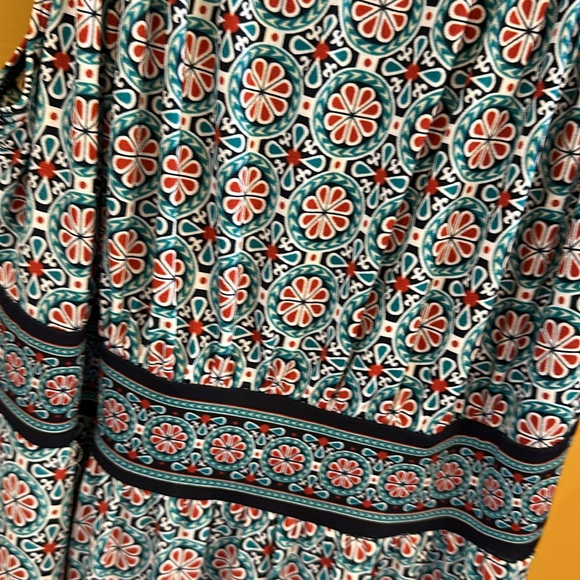 Max Studio Maxi - Picture 2 of 5